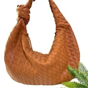 Urban Expressions Vanessa Woven Hobo Knot Bag in Whiskey Caramel Brown